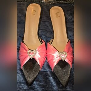 Elegant Pink Women's Shoes with Heart Detail
